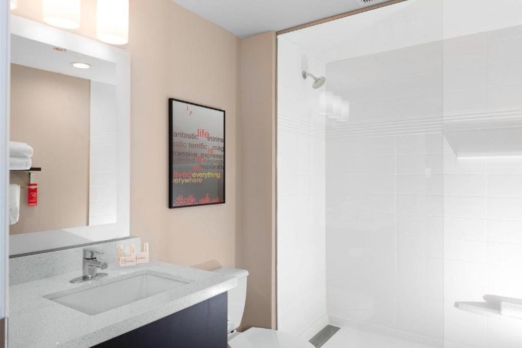 Towneplace Suites By Marriott San Antonio Westover Hills Экстерьер фото