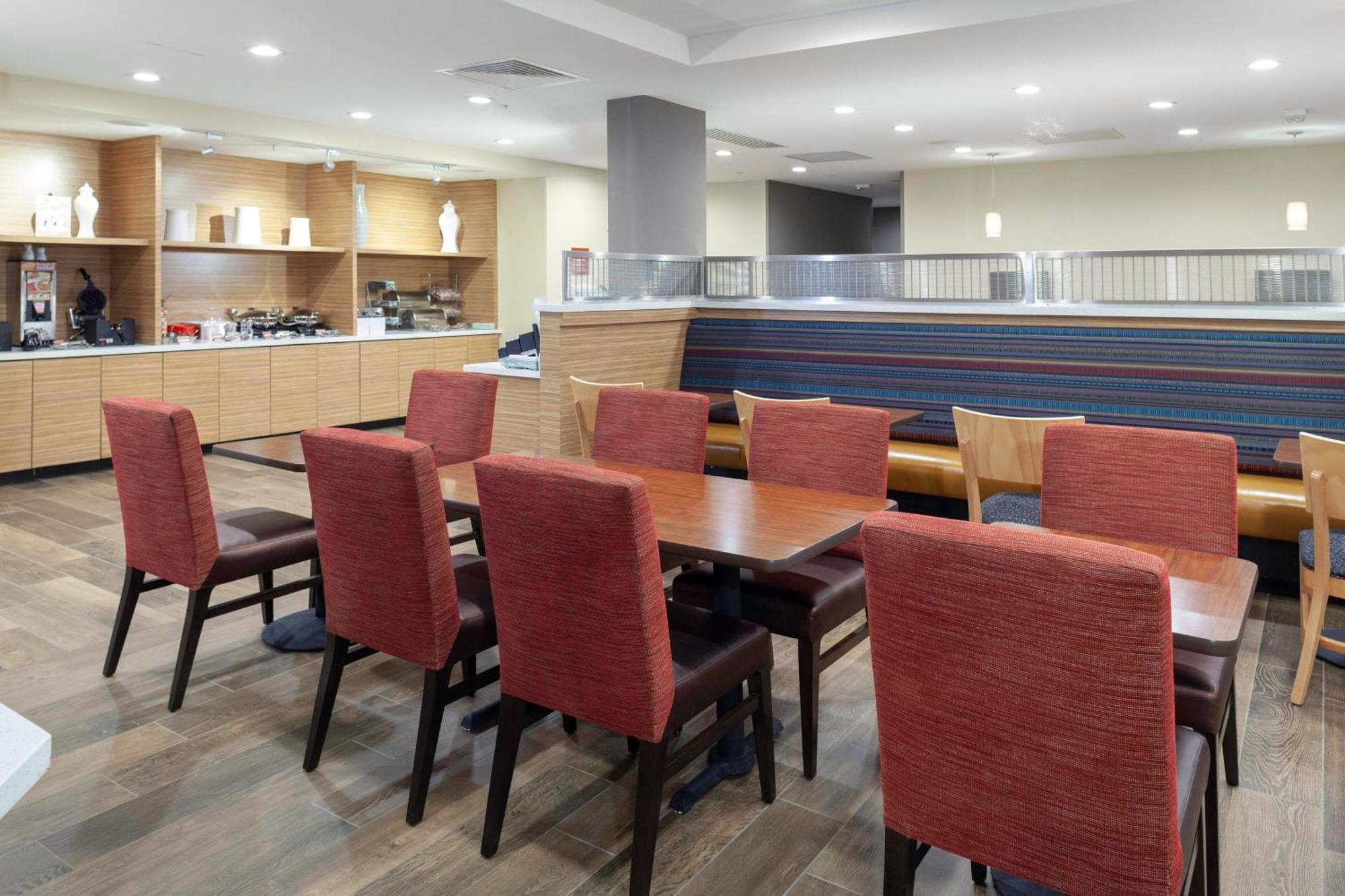 Towneplace Suites By Marriott San Antonio Westover Hills Экстерьер фото