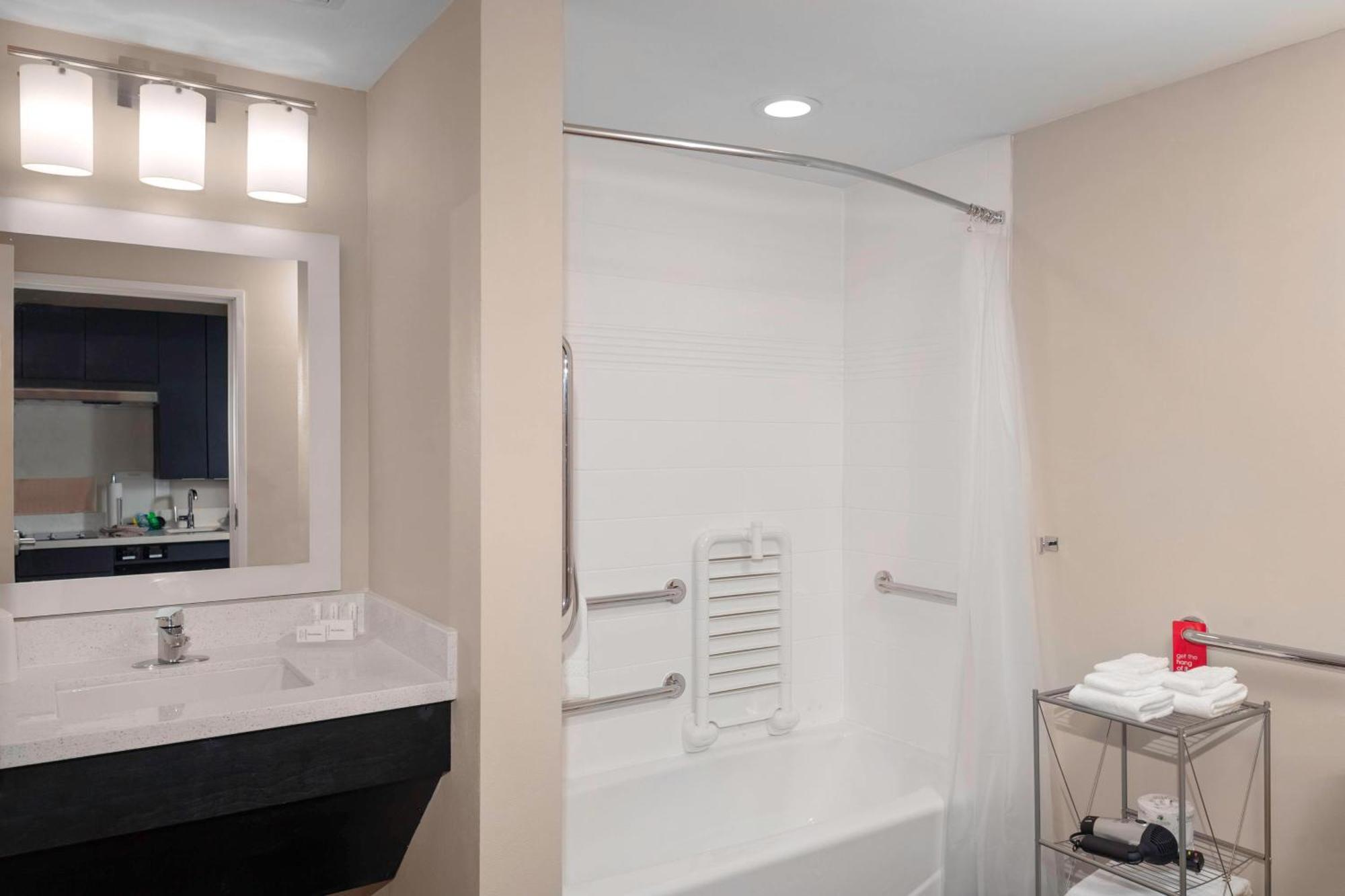 Towneplace Suites By Marriott San Antonio Westover Hills Экстерьер фото